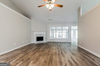 990 Lendl Ln in Lawrenceville, GA - Building Photo - Building Photo