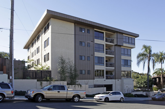 Sprucewood Condominiums in San Diego, CA - Building Photo - Building Photo