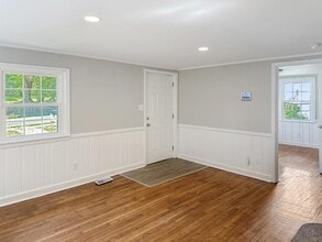 1645 NE Ashley School Cir in Winston-Salem, NC - Building Photo - Building Photo