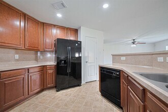 7734 Pasture Bend Ln in Cypress, TX - Building Photo - Building Photo