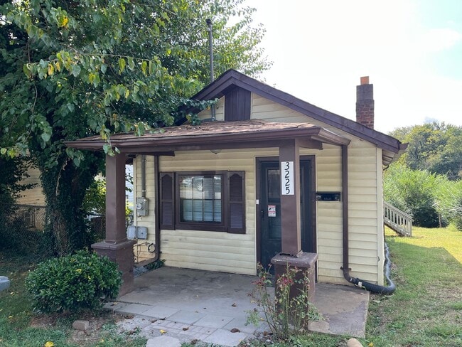property at 3225 Maryland Ave