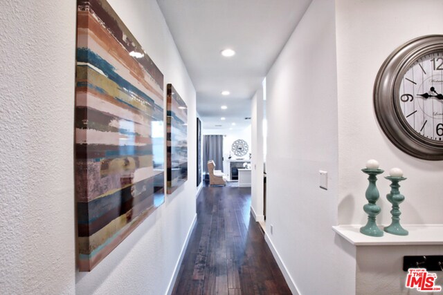 1617 S Beverly Glen Blvd-Unit -104 in Los Angeles, CA - Building Photo - Building Photo