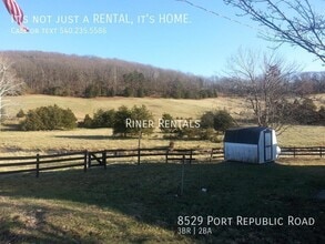 8529 Port Republic Rd in Harrisonburg, VA - Building Photo - Building Photo