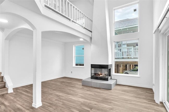 property at 1031 15th St