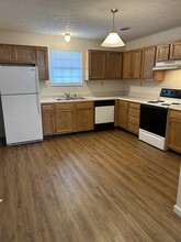 244 Burkhardt Way in Kodak, TN - Building Photo - Building Photo