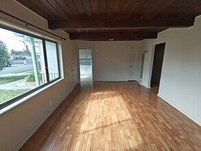 263 Elmwood Ln in Hayward, CA - Building Photo - Building Photo