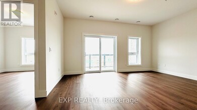 1000-1000 Lackner Blvd in Kitchener, ON - Building Photo - Building Photo