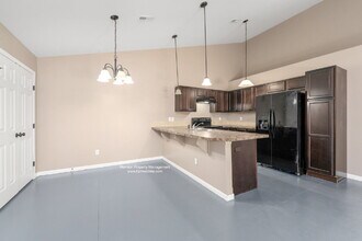 1258 N Curtis Ct in Wichita, KS - Building Photo - Building Photo