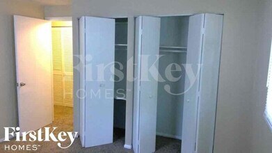 11048 McDowell Dr in Indianapolis, IN - Building Photo - Building Photo