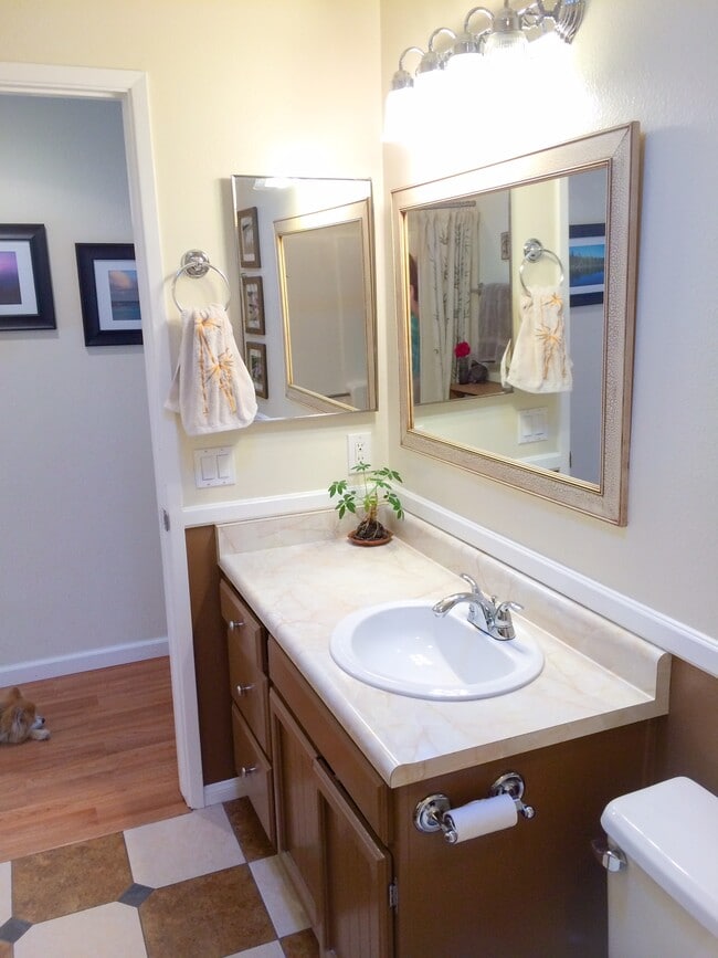 2206 Hermosa Ct in Lompoc, CA - Building Photo - Building Photo