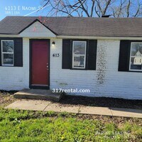 4113 E Naomi St