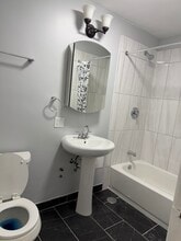 2801 W Waveland Ave in Chicago, IL - Building Photo - Building Photo