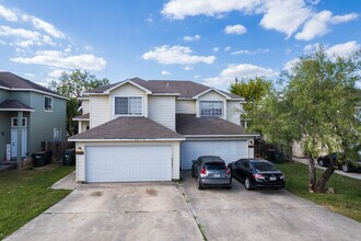 Sagewood Townhomes in San Marcos, TX - Building Photo - Building Photo