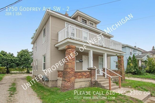 1750 Godfrey Ave SW in Wyoming, MI - Building Photo - Building Photo