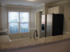 2 Valley Stream Ct in Greensboro, NC - Building Photo - Building Photo