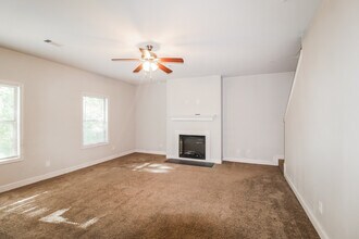 408 Pearl St in Locust Grove, GA - Building Photo - Building Photo