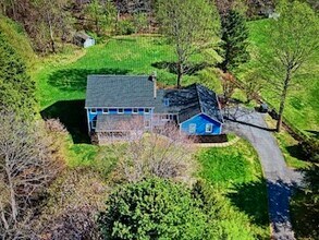 4303 Tenthouse Ct in West River, MD - Foto de edificio - Building Photo