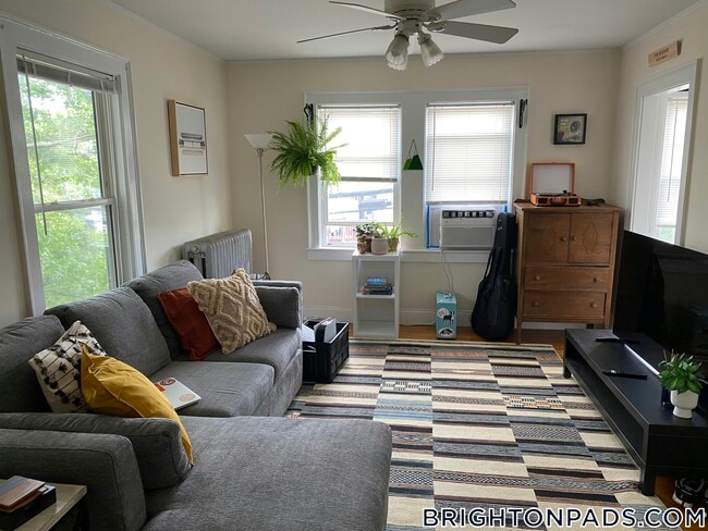 property at 39 Brooksdale Rd