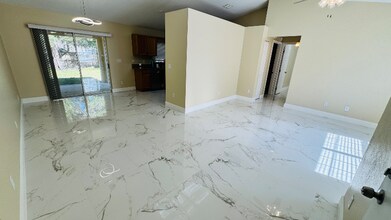 92 Dogwood Dr Loop in Ocala, FL - Building Photo - Building Photo