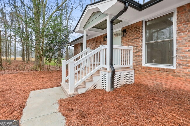 335 Harris Rd in Fayetteville, GA - Building Photo - Building Photo