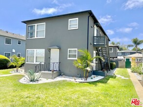 8819 Reading Ave in Los Angeles, CA - Building Photo - Building Photo