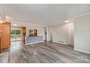 10266-10124 124 St in Surrey, BC - Building Photo - Building Photo