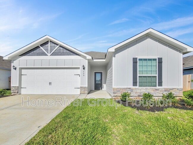 property at 305 Grayson Baw Ln