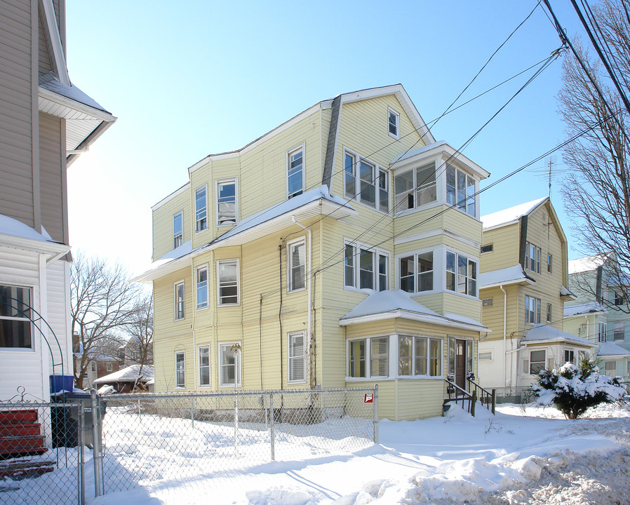 73-75 Flatbush Ave in Hartford, CT - Building Photo