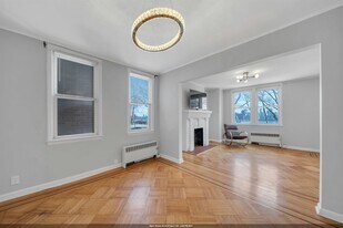5407 JFK Blvd E in West New York, NJ - Building Photo