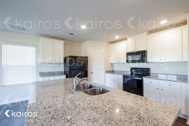 304 Common Reed Dr in Gilbert, SC - Building Photo - Building Photo