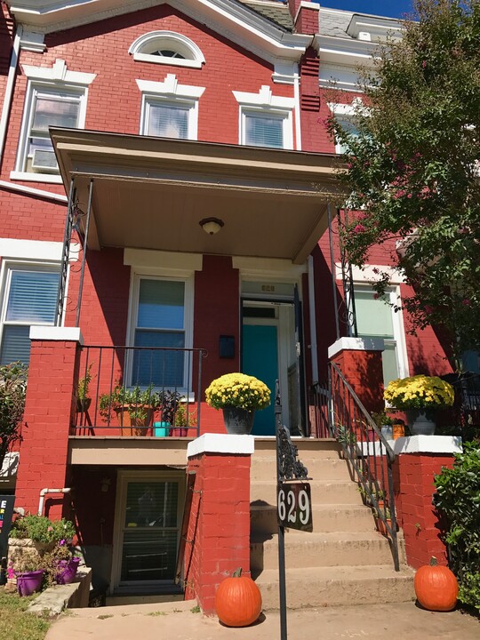 629 Quincy St NW, Unit 2 in Washington, DC - Building Photo