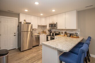 301 Sanford Ave in Columbia, MO - Building Photo - Building Photo