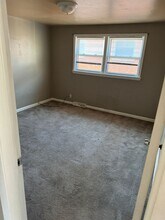 8039-8041-8041 W Beckett Ave in Milwaukee, WI - Building Photo - Building Photo