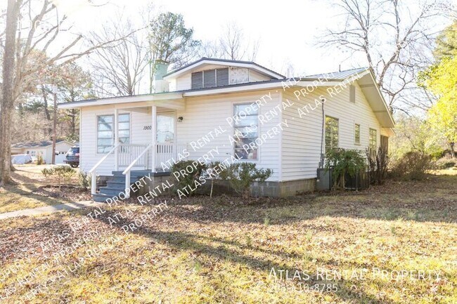 1900 Edwards Ave in Birmingham, AL - Building Photo - Building Photo