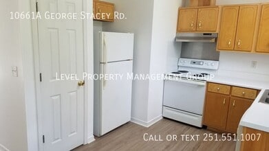 10661 George Stacey Rd in Elberta, AL - Building Photo - Building Photo