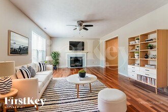 1562 Winding Creek Trail in Brownsburg, IN - Building Photo - Building Photo