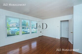 4376 1/2 Louisiana St in San Diego, CA - Building Photo - Building Photo