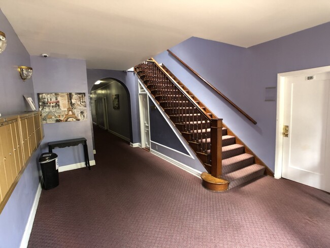 Sunfield Properties in Los Angeles, CA - Building Photo - Building Photo