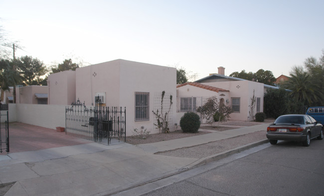 526-536 S 6th Ave in Tucson, AZ - Building Photo - Building Photo