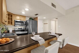 16819 E Gunsight Dr in Fountain Hills, AZ - Building Photo - Building Photo