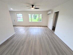 2307 E Martha Ln in Pasadena, TX - Building Photo - Building Photo
