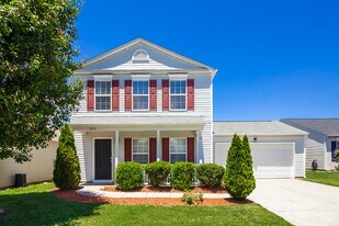 8126 Rosberg Ln in Charlotte, NC - Building Photo