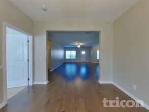 938 Beverly Ct in Spring Hill, TN - Building Photo - Building Photo