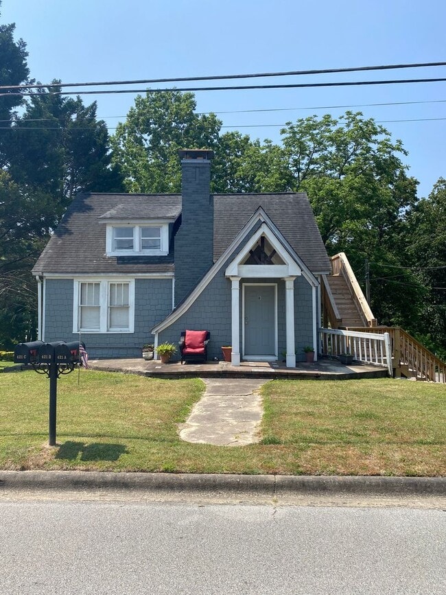 property at 421 Piedmont Rd