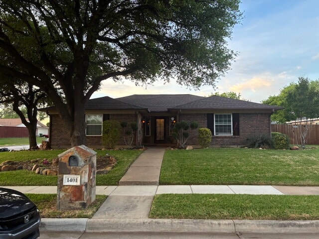 1401 Fieldstone Ct E in Bedford, TX - Building Photo - Building Photo