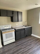 2627 Fees S in Wichita, KS - Building Photo - Building Photo