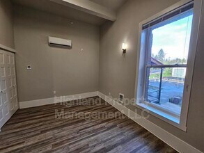 260 SE Paradise St in Pullman, WA - Foto de edificio - Building Photo