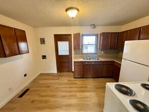 316 E 2nd St in Sedgwick, KS - Building Photo - Building Photo