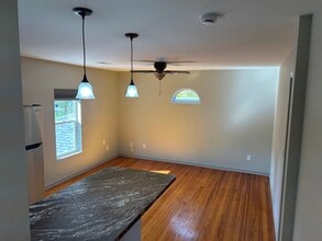 8575 Main St, Unit APT #1 in Williamsville, NY - Building Photo - Building Photo
