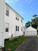 102 Thomaston St in Hartford, CT - Building Photo - Building Photo